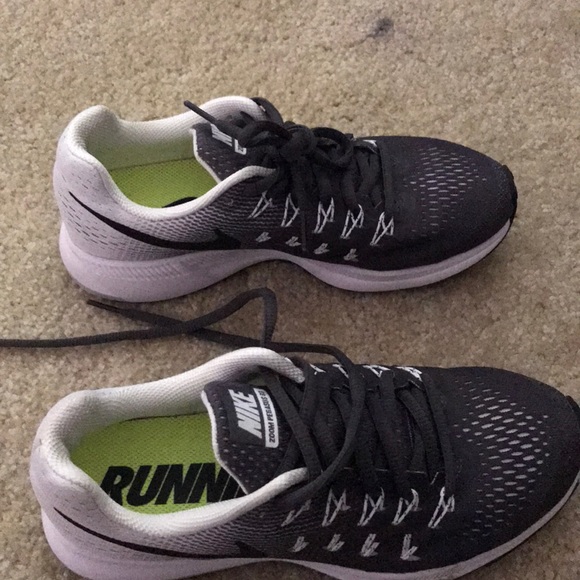 Nike Shoes - Nike Zoom Athletic Shoes